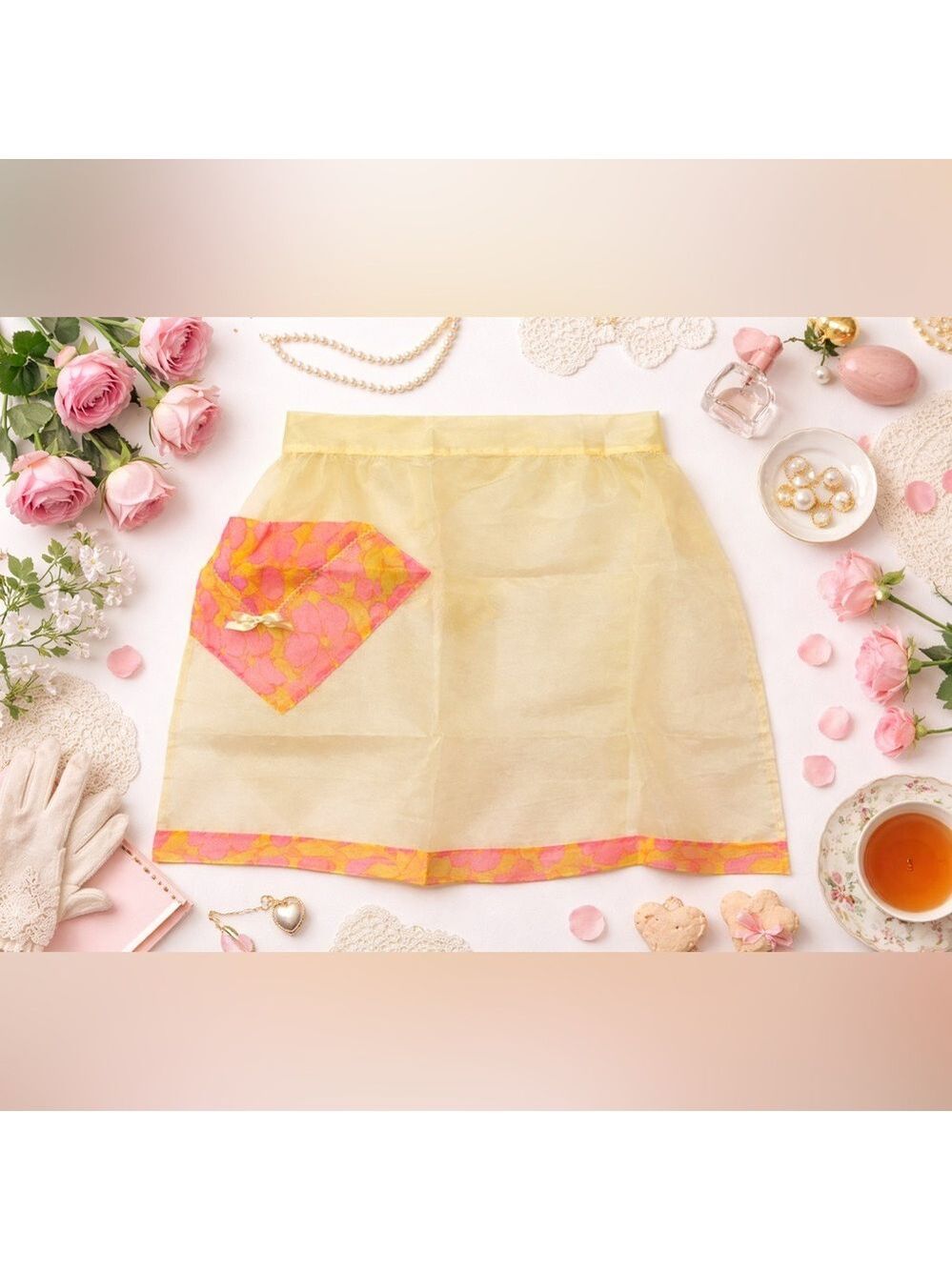 New Deadstock Vintage Beco Helman 1950s Yellow Sheer Floral Lace Trim Half Apron